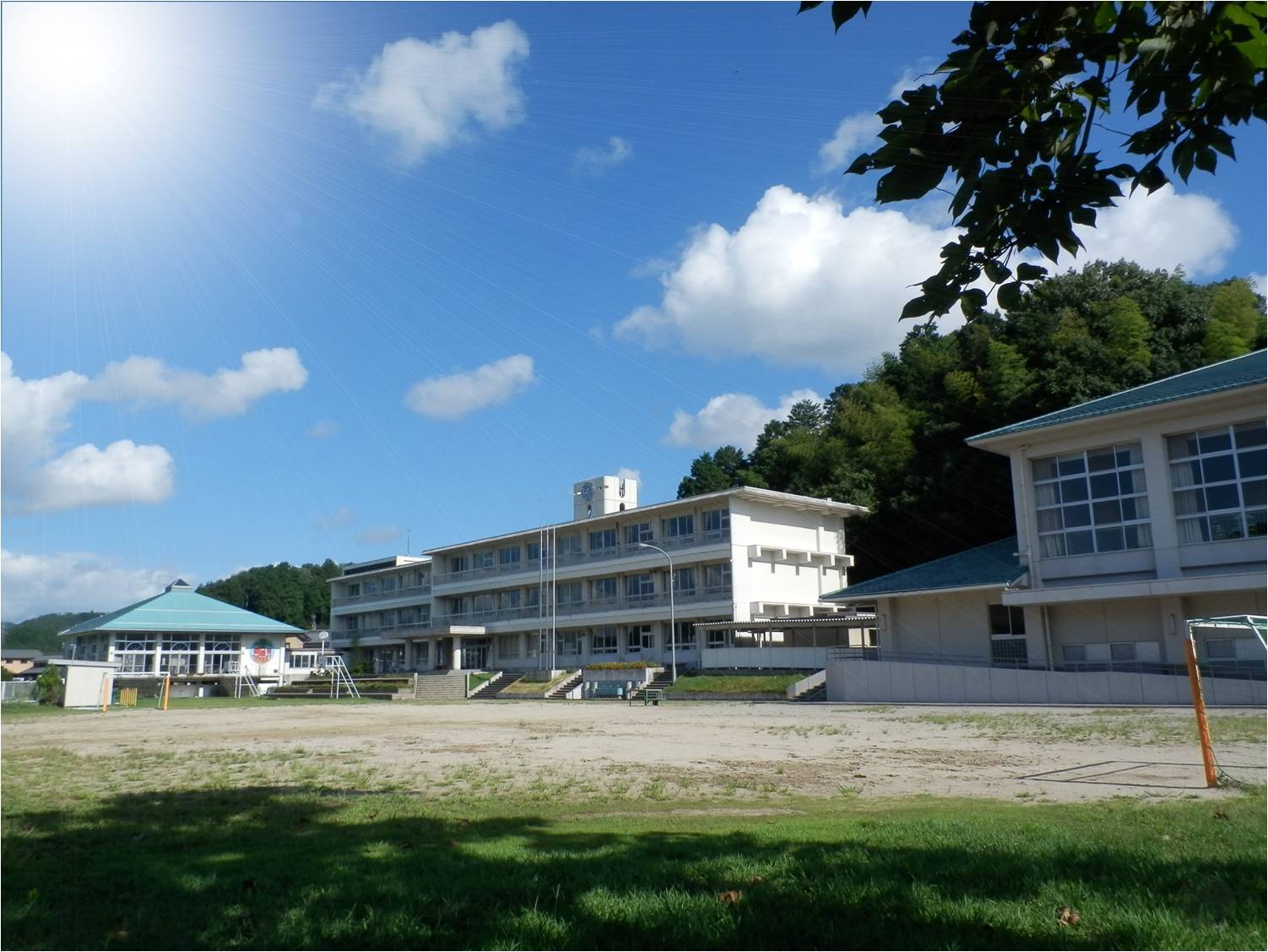岐阜県関市立武芸小学校